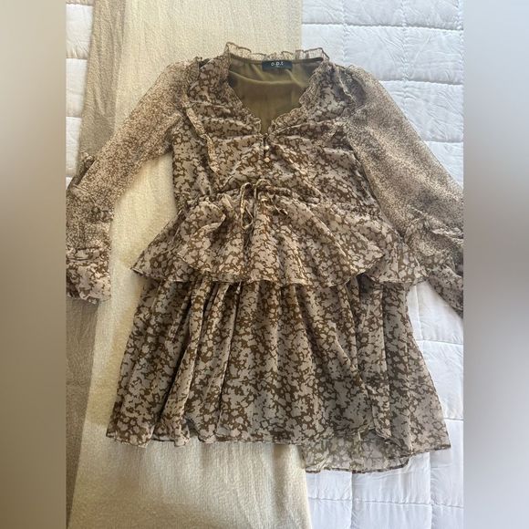 Tuckernuck Mixed Hilo Dress - Picture 5 of 6